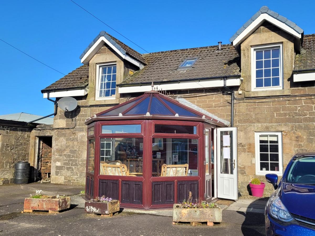 Blairmains Guest House Kirk of Shotts Exterior photo